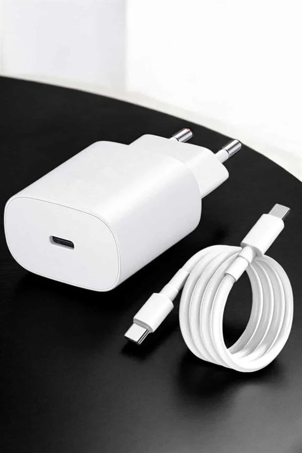 20W USB-C Hızlı Şarj Adaptörü ve Kablosu - iOS 15/15 Pro Max Uyumlu