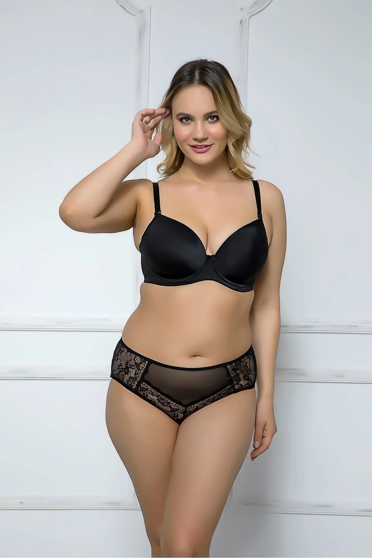 2137 Soft Cup Desteksiz Sütyen Siyah