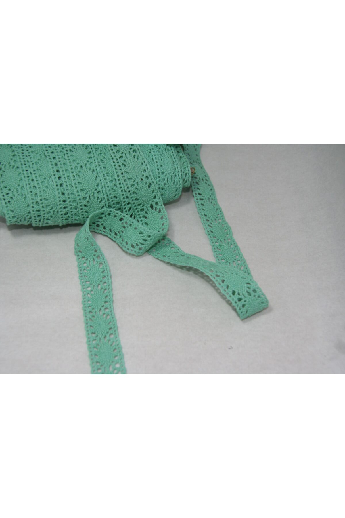 Tuhafiyecimiz 22Mm Mint Yeşil Renkli Pamuklu Dantel 34517