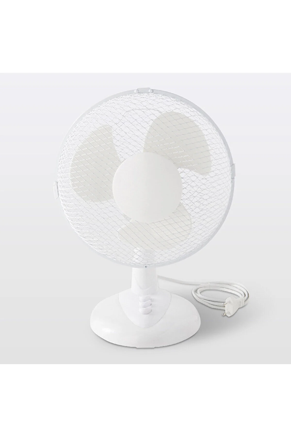 23 cm 3 Kademeli Masa Üstü Vantilatör 30W Beyaz 23 cm 3 Kademeli Masa Üstü Vantilatör 30W Beyaz