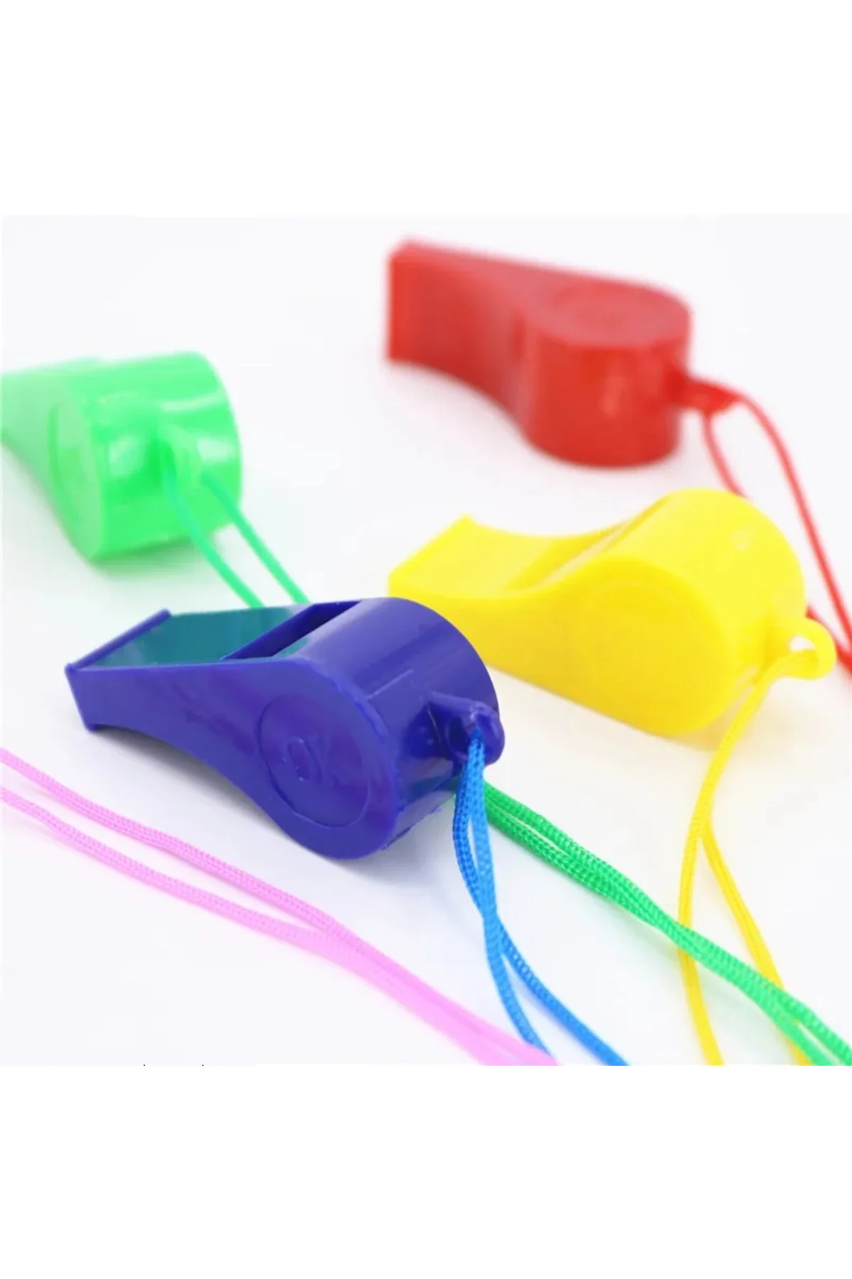 24 Adet Plastik Çocuklara Hediye Düdük Karne Hediyesi Doğum Günü 