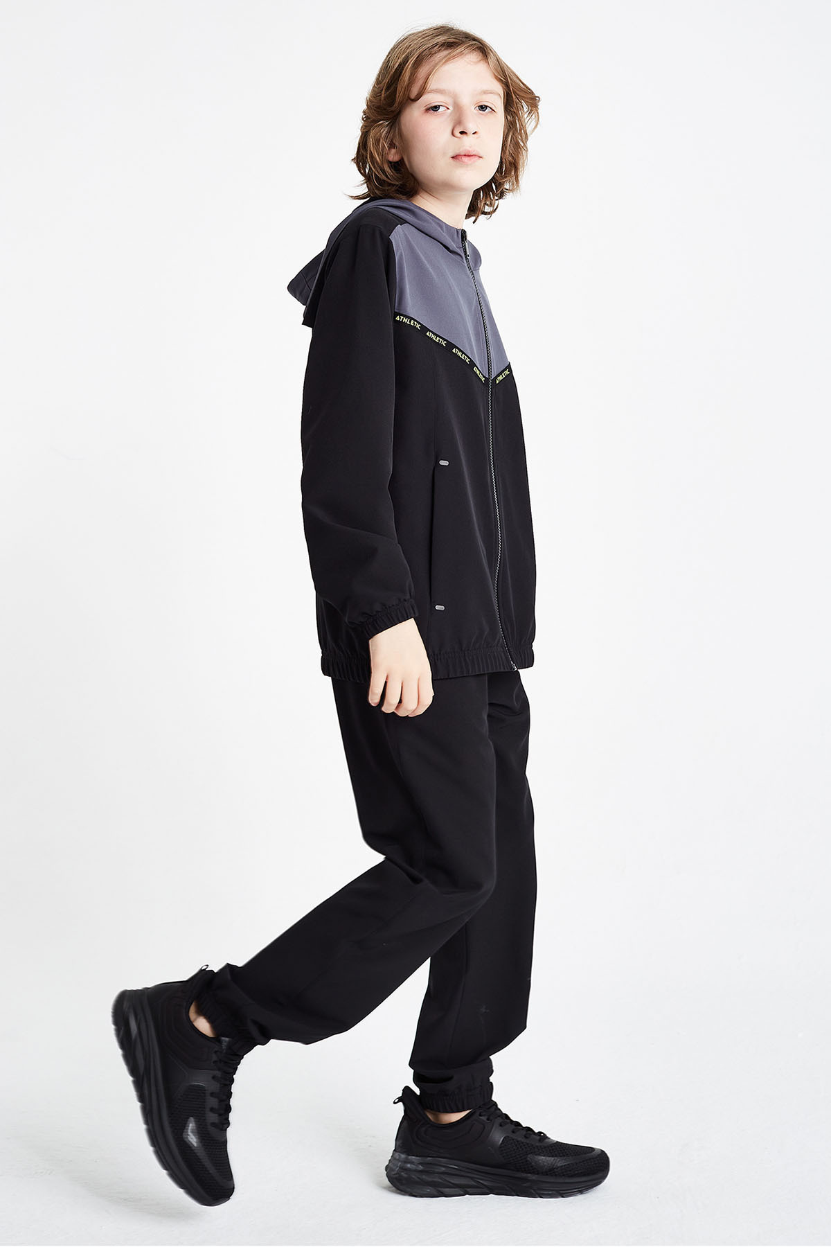 Lescon 24N-3102 Fermuarli Kapşonlu Üst Lescon 24N-3102 Fermuarli Kapşonlu Üst