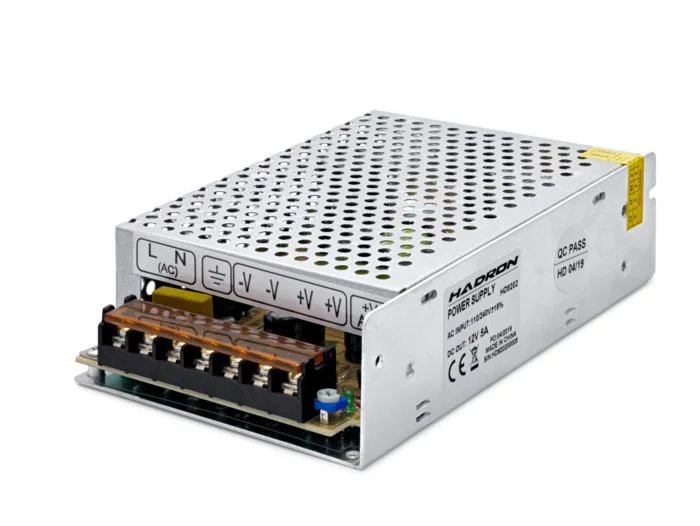 24V 5A 120W Led Ve Kamera Adaptörü - Gümüş B2884 24V 5A 120W Led Ve Kamera Adaptörü - Gümüş B2884