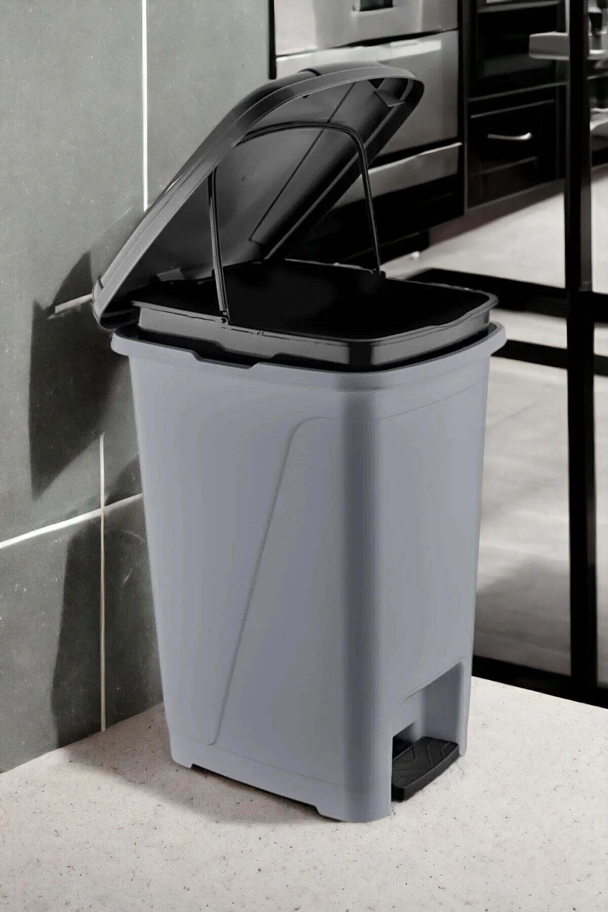 25 Litre Iç Kovalı Slim Pedallı Çöp Kovası Gri