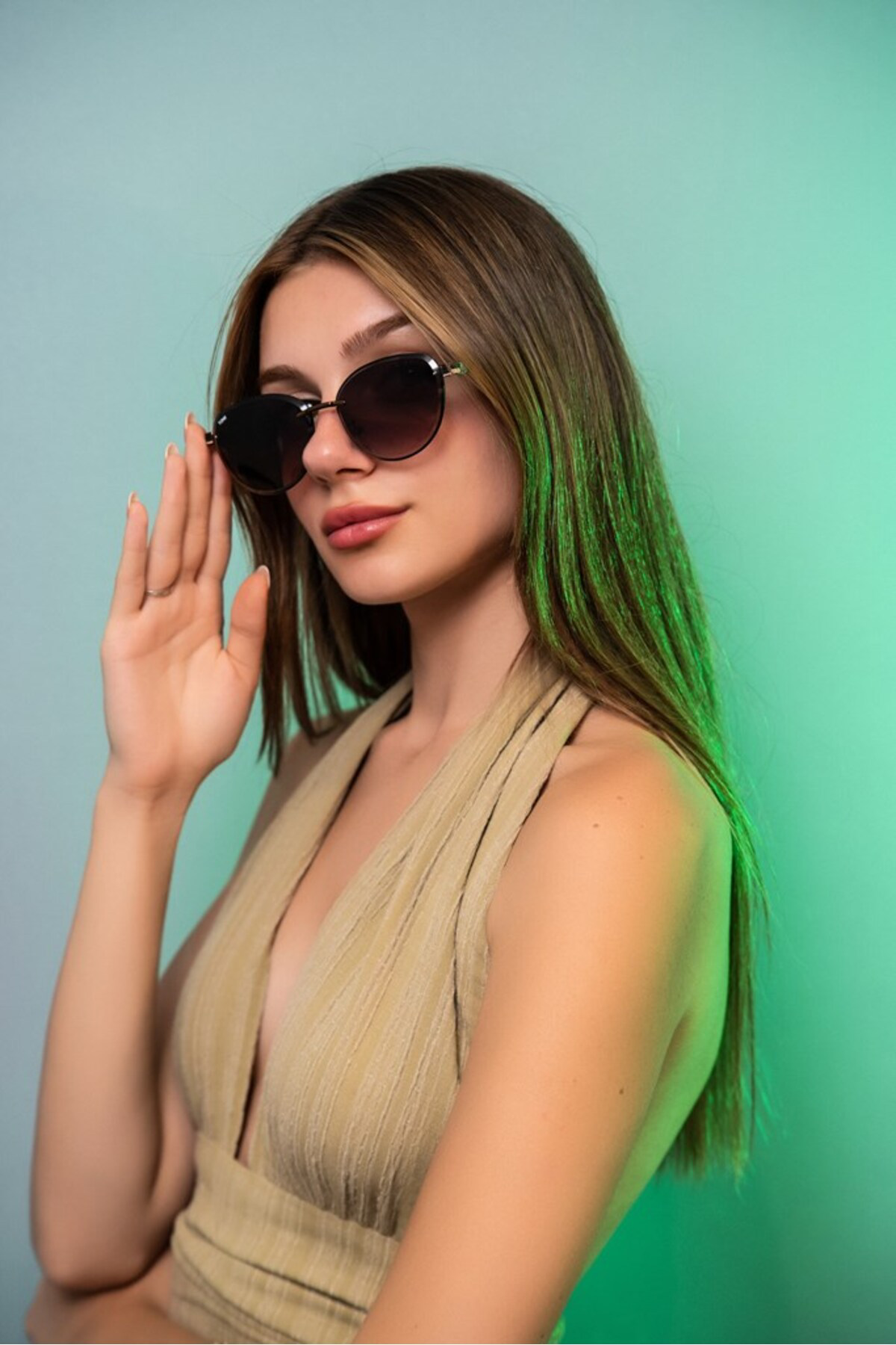 2506 C2 Kadın Güneş Gözlüğü