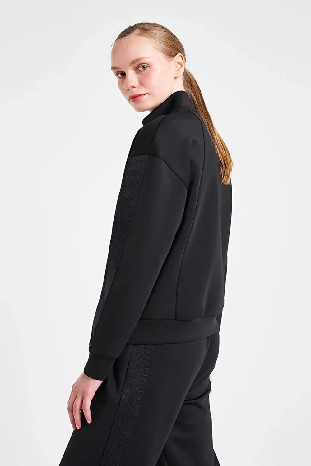 25N-2123 Fermuarlı Üst