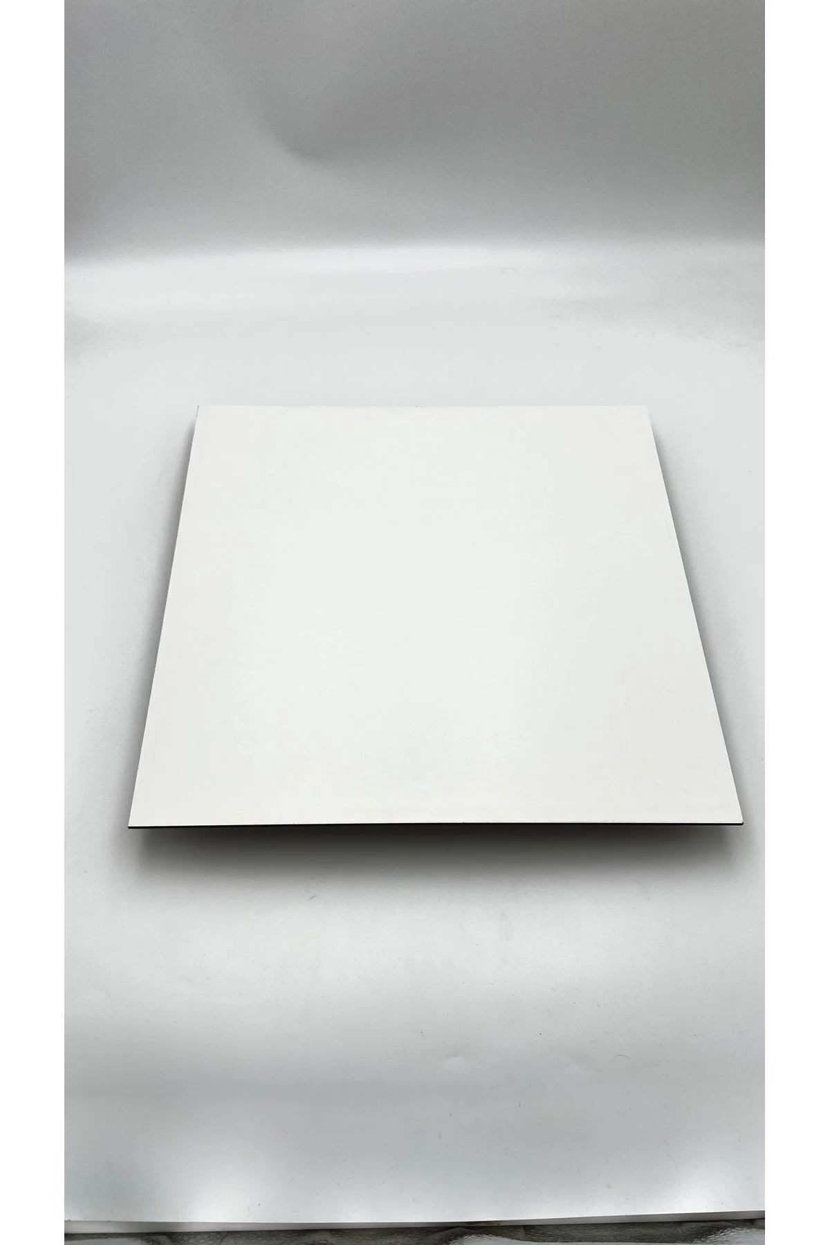 25x25 Cm Mdf Beyaz Pasta Altlığı 25x25 Cm Mdf Beyaz Pasta Altlığı