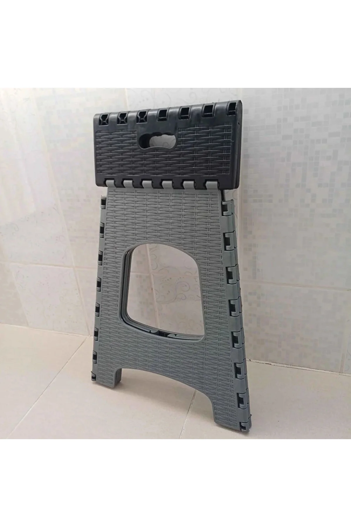 28 Cm Dayanıklı Katlanabilir Tabure - Kamp Piknik Metrobüs Otobüs Balıkçı Tabure 28 Cm Dayanıklı Katlanabilir Tabure - Kamp Piknik Metrobüs Otobüs Balıkçı Tabure - Görsel 3