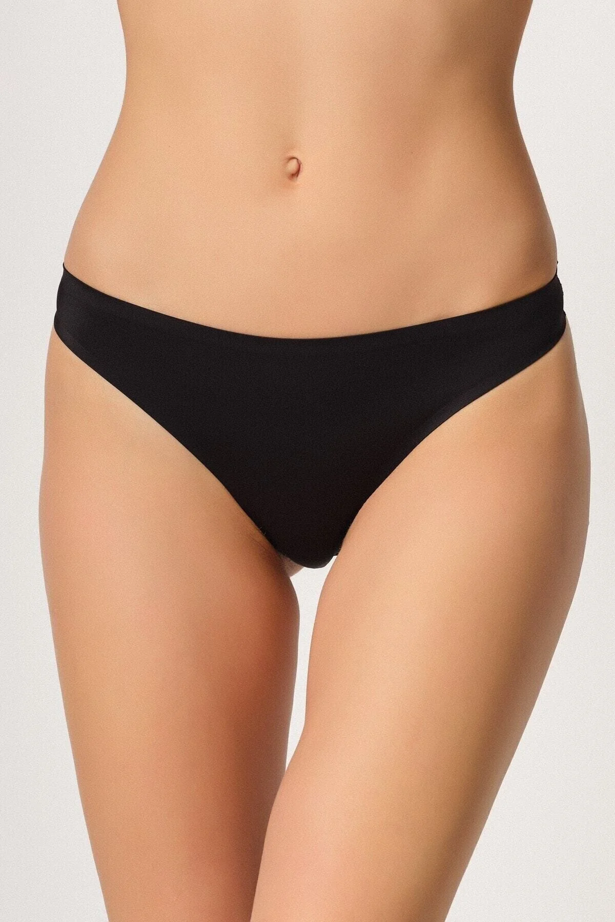 2802 Kadın Yapıştırma Lazer Kesim String Külot Siyah