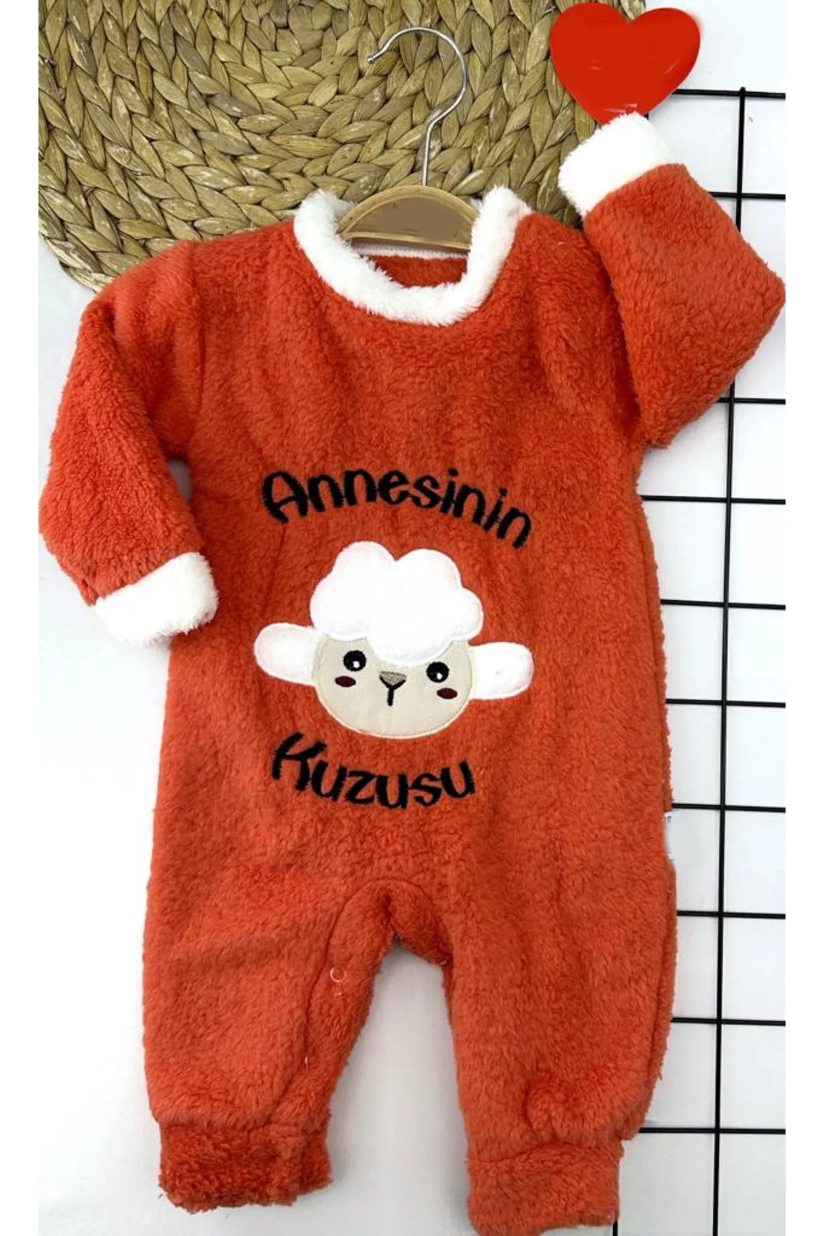 3-6-9-12 Ay Kuzu Tüylü Kumaş Annesinin Kuzusu Nakışlı Alttan Çıtç
