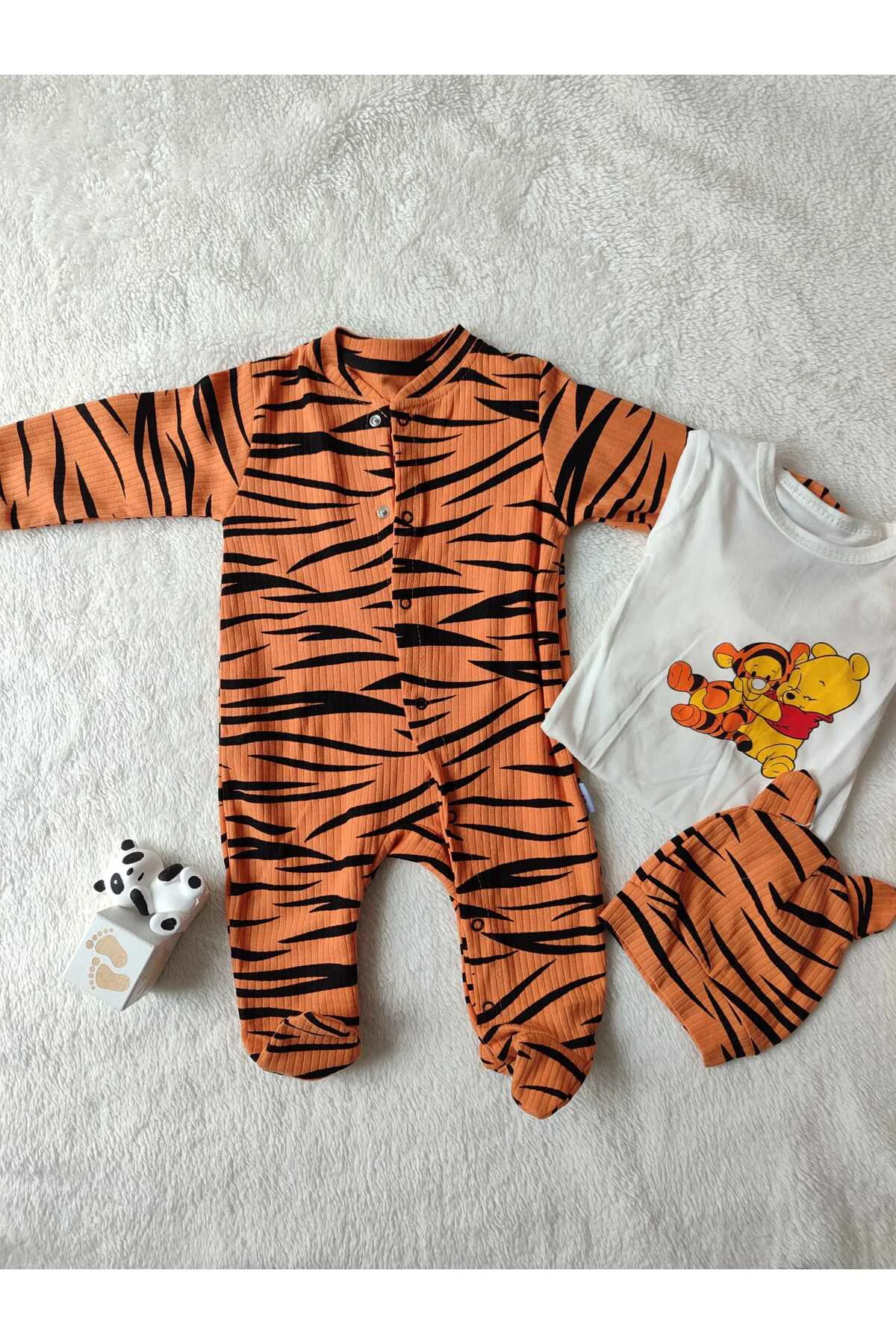 3-6-9-12 Ay Pooh Desenli Zebra Çizgili Şapkalı Sweatli 3lü Kız Er