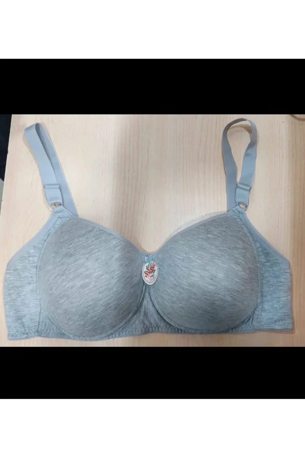 (3 ADET) İÇİ BOŞ BALENSİZ SÜNGERLİ C CUP TOPARLAYICI SÜTYEN