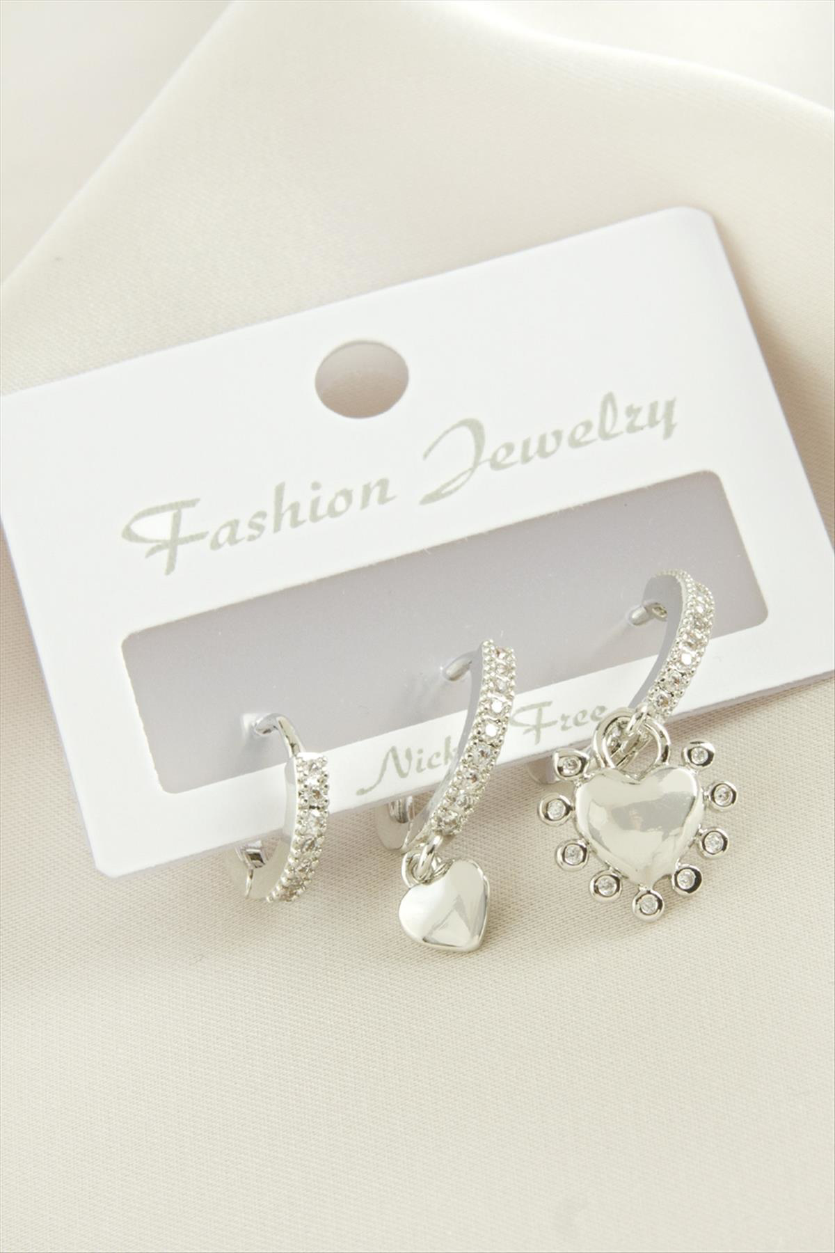 3 Adet Kalp Zirkon Taşlı Küpe