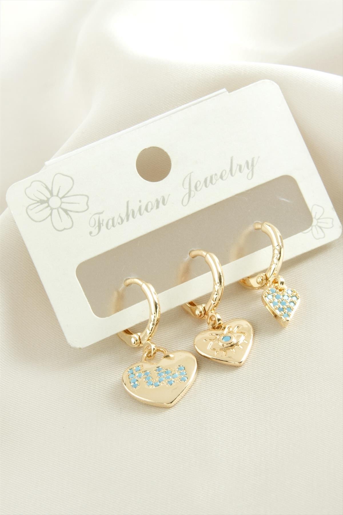 3 Adet Kalp Zirkon Taşlı Küpe