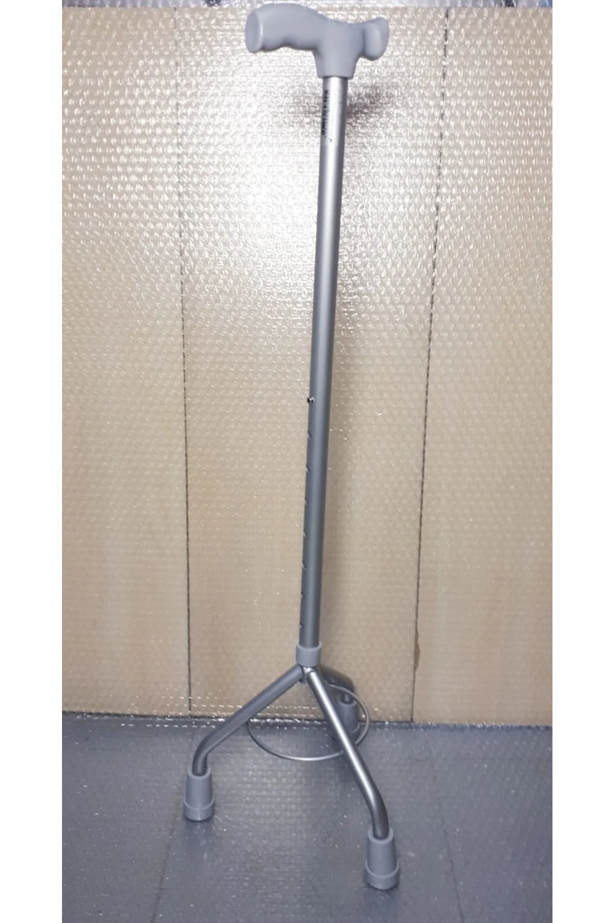 3 AYAKLI DENGE BASTONU R8150