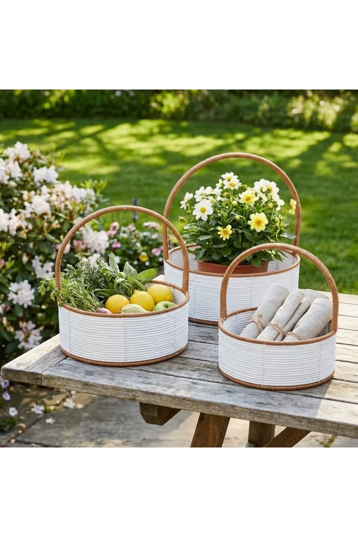 3 Boy İç İçe Geçebilen Plastik Rattan Sepetler–Beyaz Renkli,Kahve