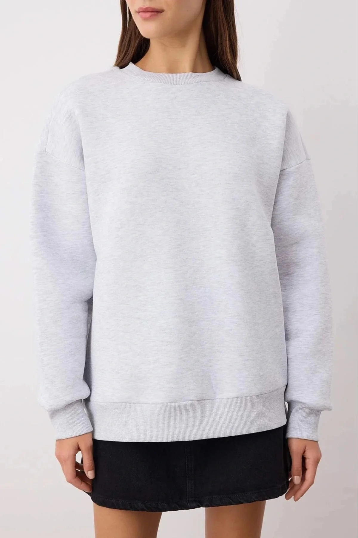 3 iplik şardonlu bisiklet yaka sweatshirt gri 3 iplik şardonlu bisiklet yaka sweatshirt gri