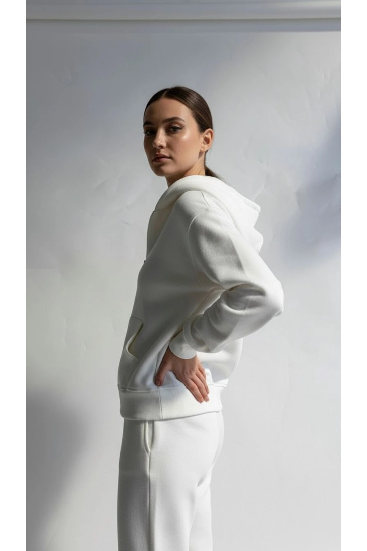 3 iplik şardonlu kapşonlu hoodie frm beyaz p510437