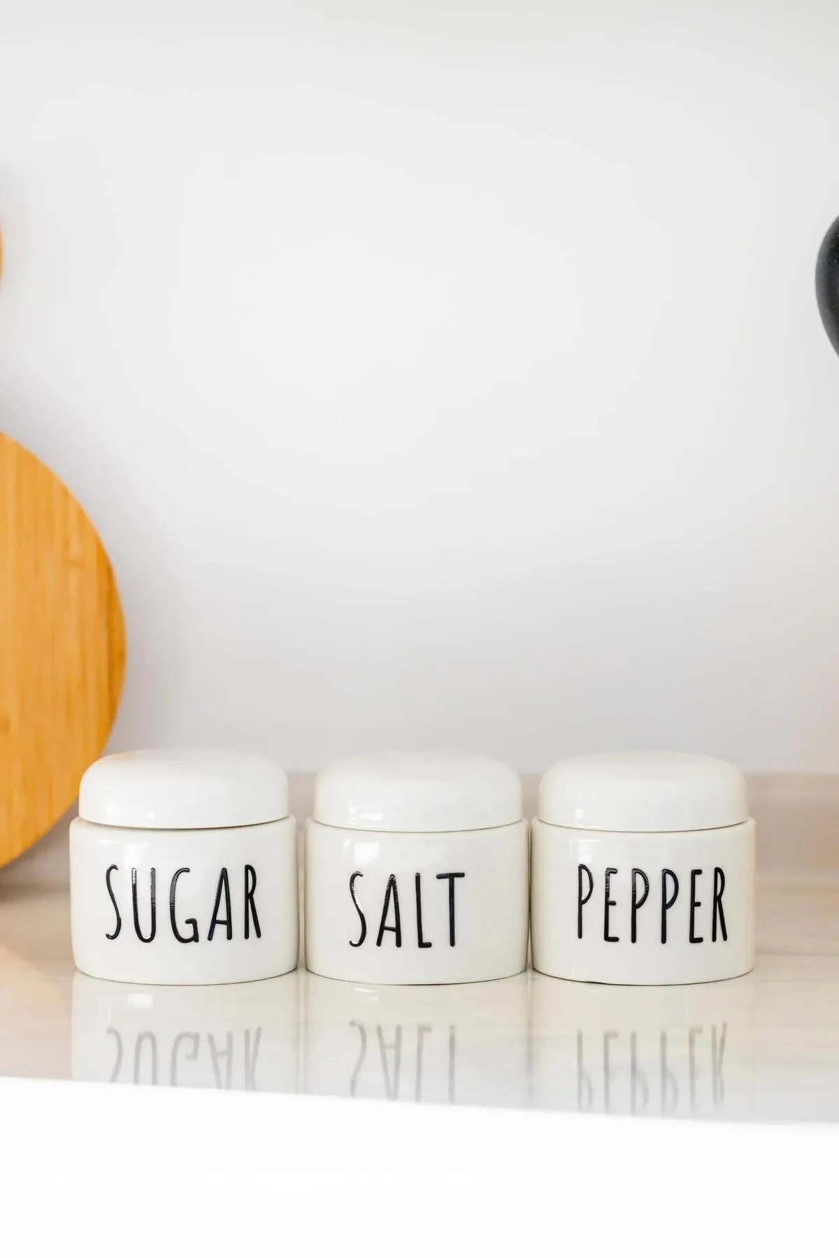 3 Lü Seramik Baharat Seti Beyaz 350 ml 3 Lü Seramik Baharat Seti Beyaz 350 ml