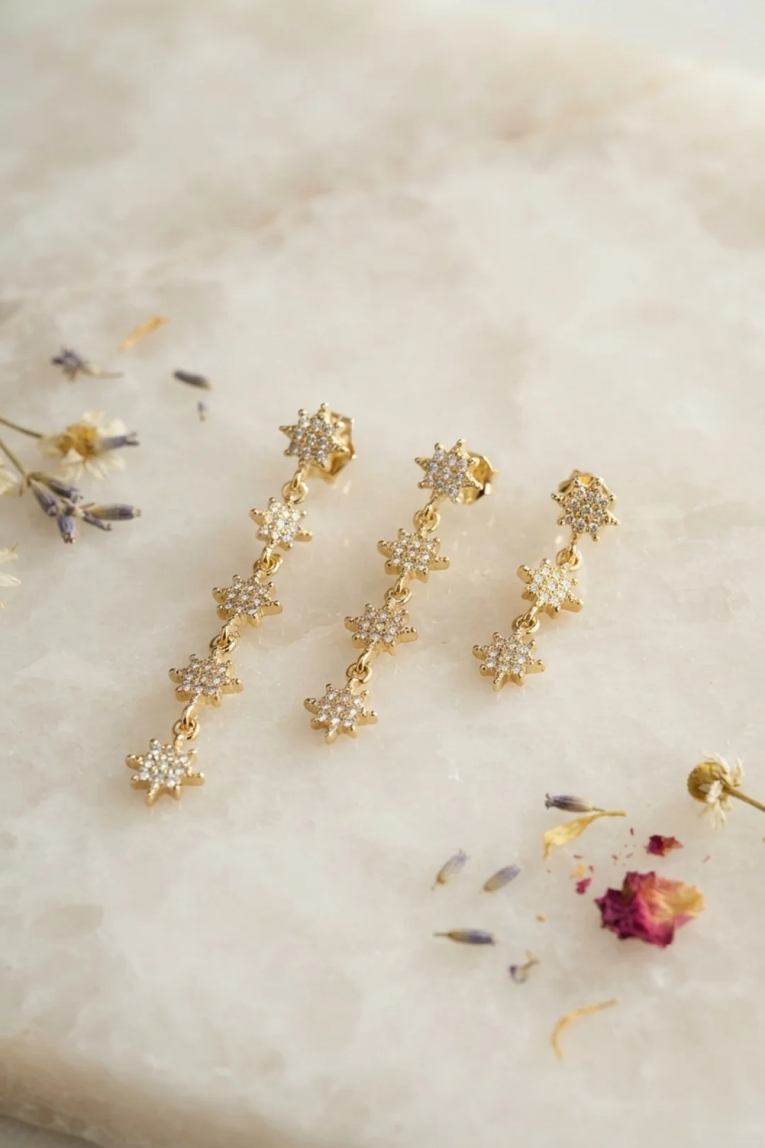 3 lü Set Küpe Gold Renk Kutup Yıldızı Detaylı TJ-BKP11948