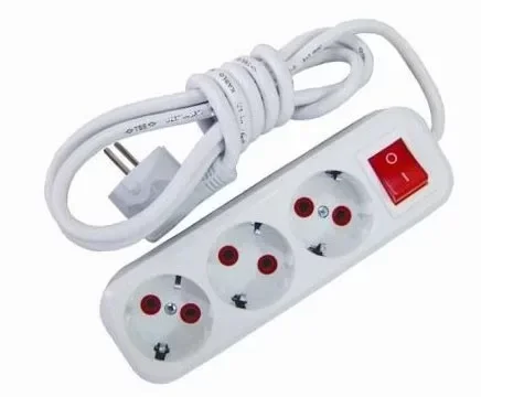 3 Metre Kablolu Anahtarlı 3 Lü Topraklı Grup Priz ( Lisinya )