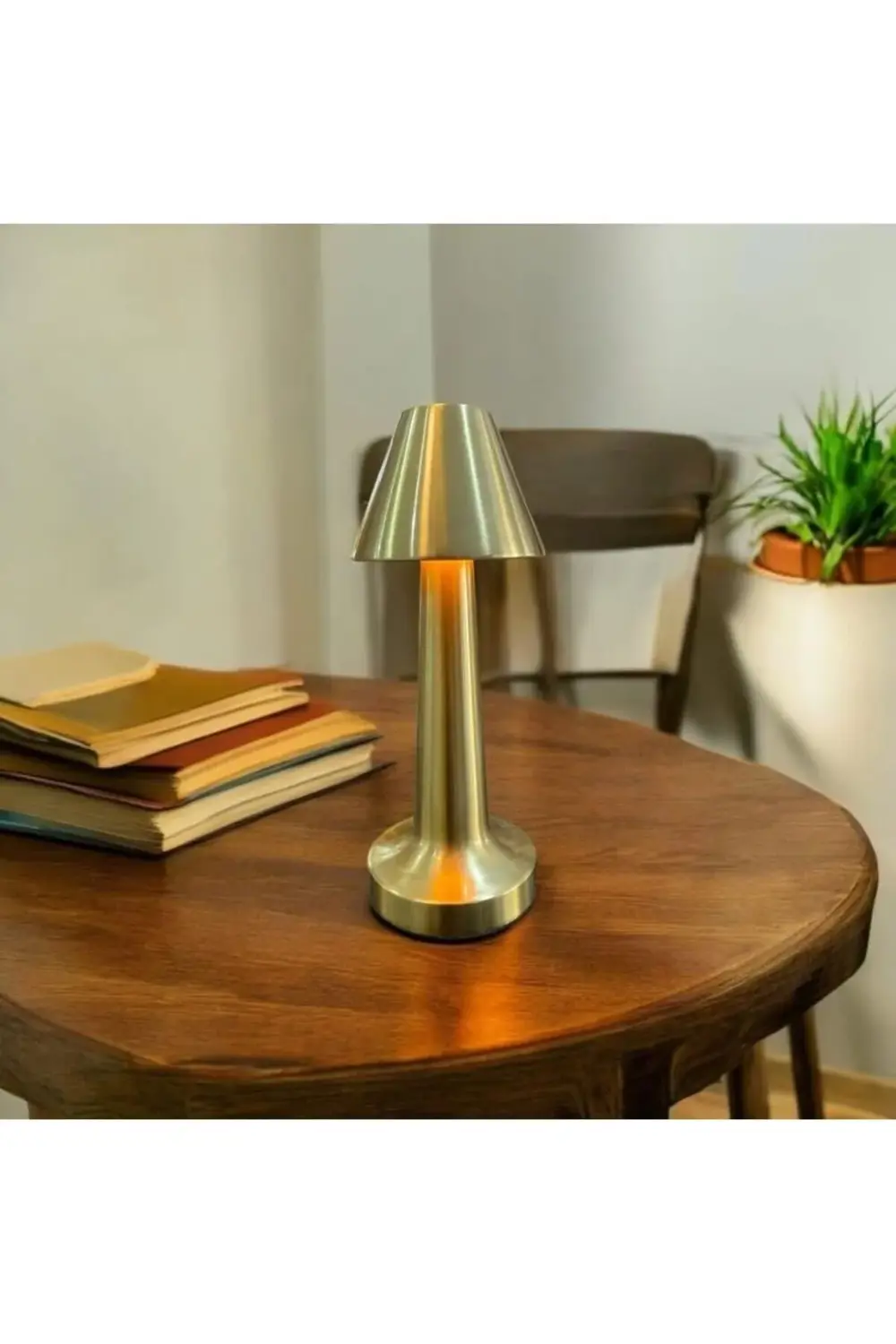 3 Renkli Dokunmatik Şarjlı Dimlenebilir Üç Fonksiyonlu Dekoratif