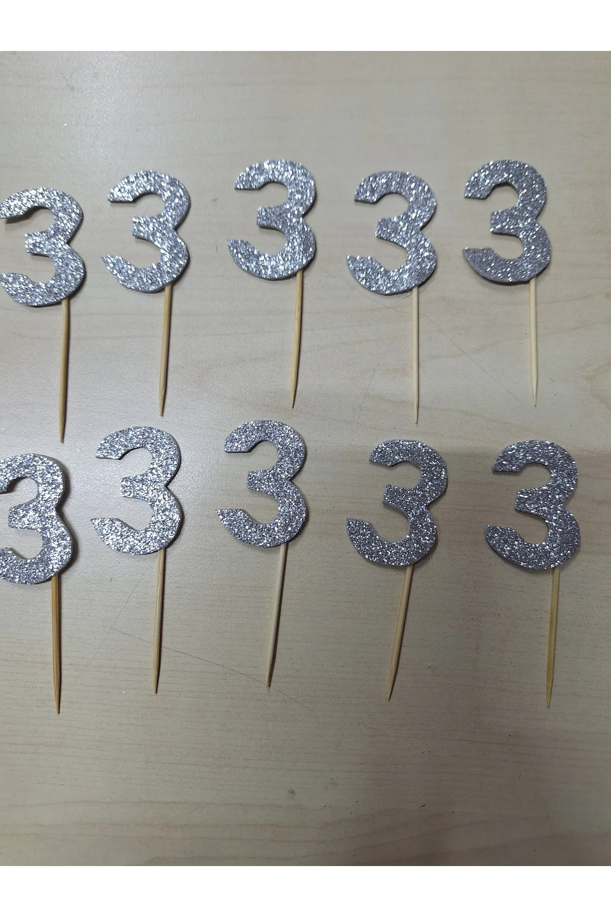 3 Yaş Gümüş Renk Doğum Günü Kürdan, Pasta Süsü 15 adet