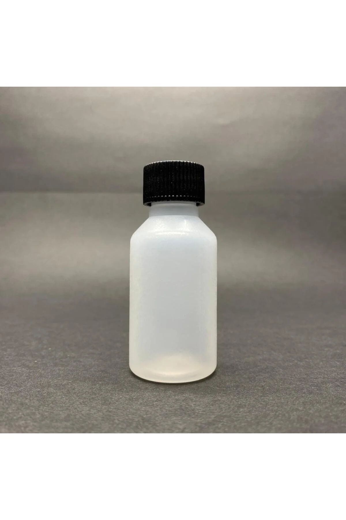 30 CC NATÜREL POLİETİLEN ŞİŞE - SİYAH KAPAKLI - 30 ML POLİETİLEN 