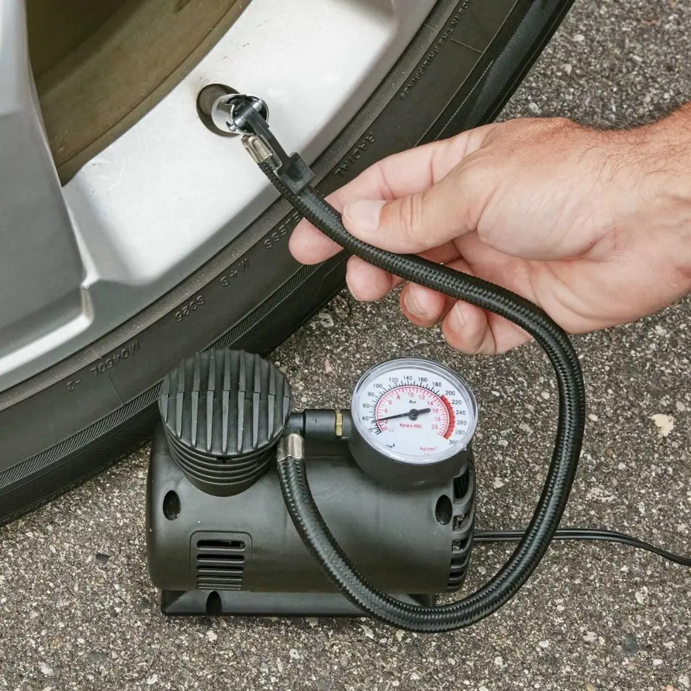 300 PSI Güçlü Taşınabilir Hava Kompresörü–Araba, Motosiklet, Bisi 300 PSI Güçlü Taşınabilir Hava Kompresörü–Araba, Motosiklet, Bisi