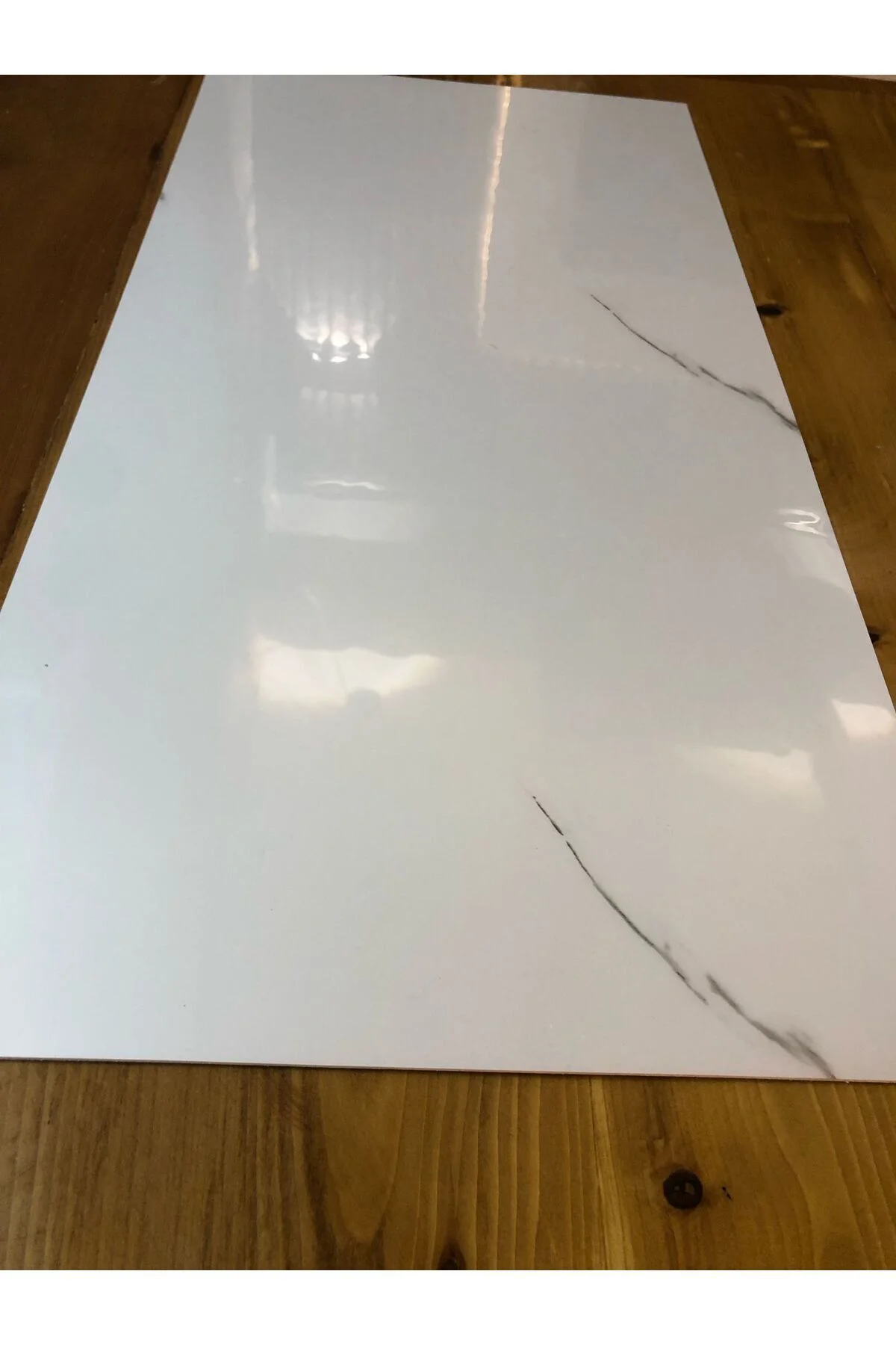 30x60cm Beyaz Mermer Desenli Yapışkanlı Seramik Desen Mutfak Bany
