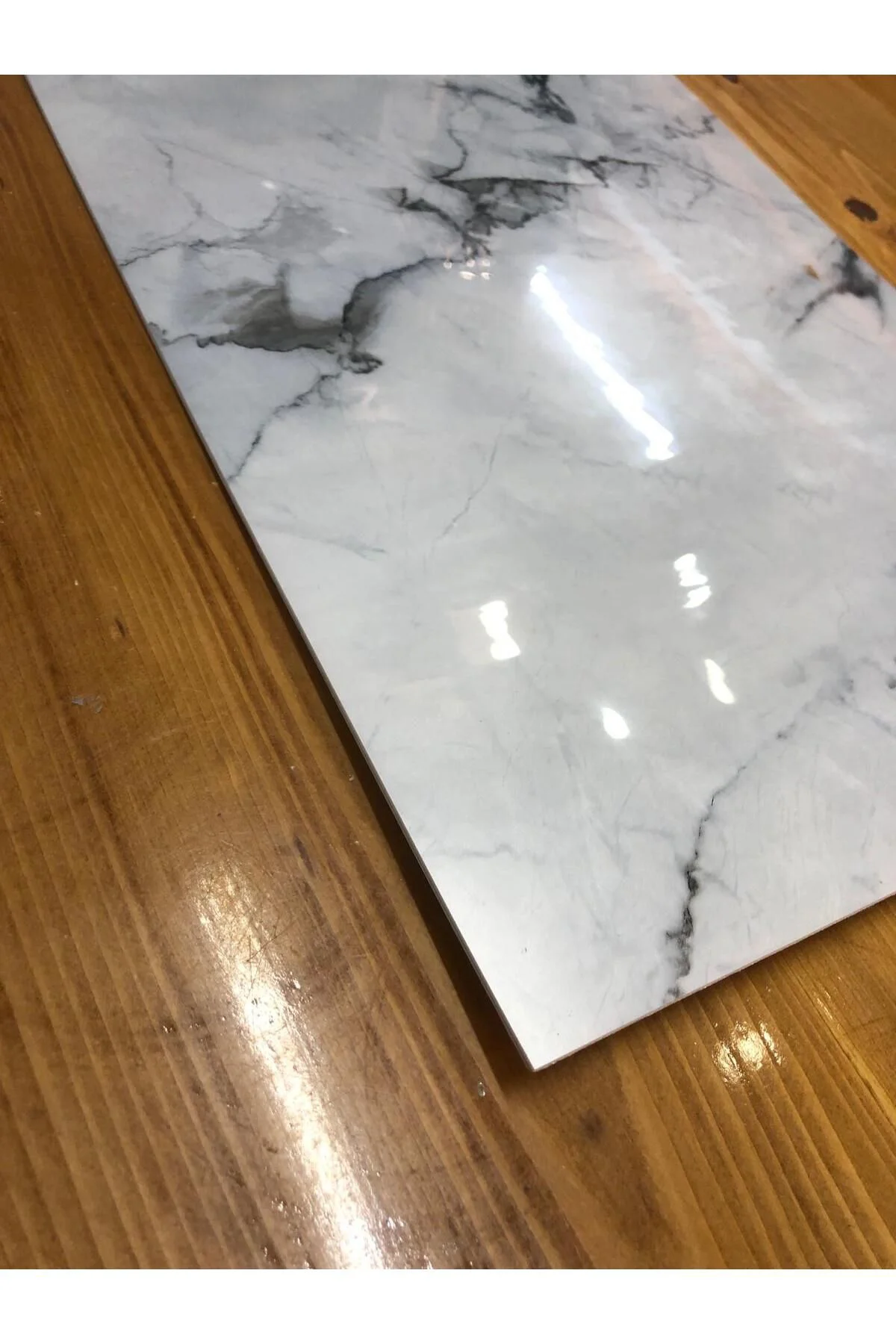 30x60cm Kırçıllı Mermer Desenli Yapışkanlı Seramik Desen Mutfak B