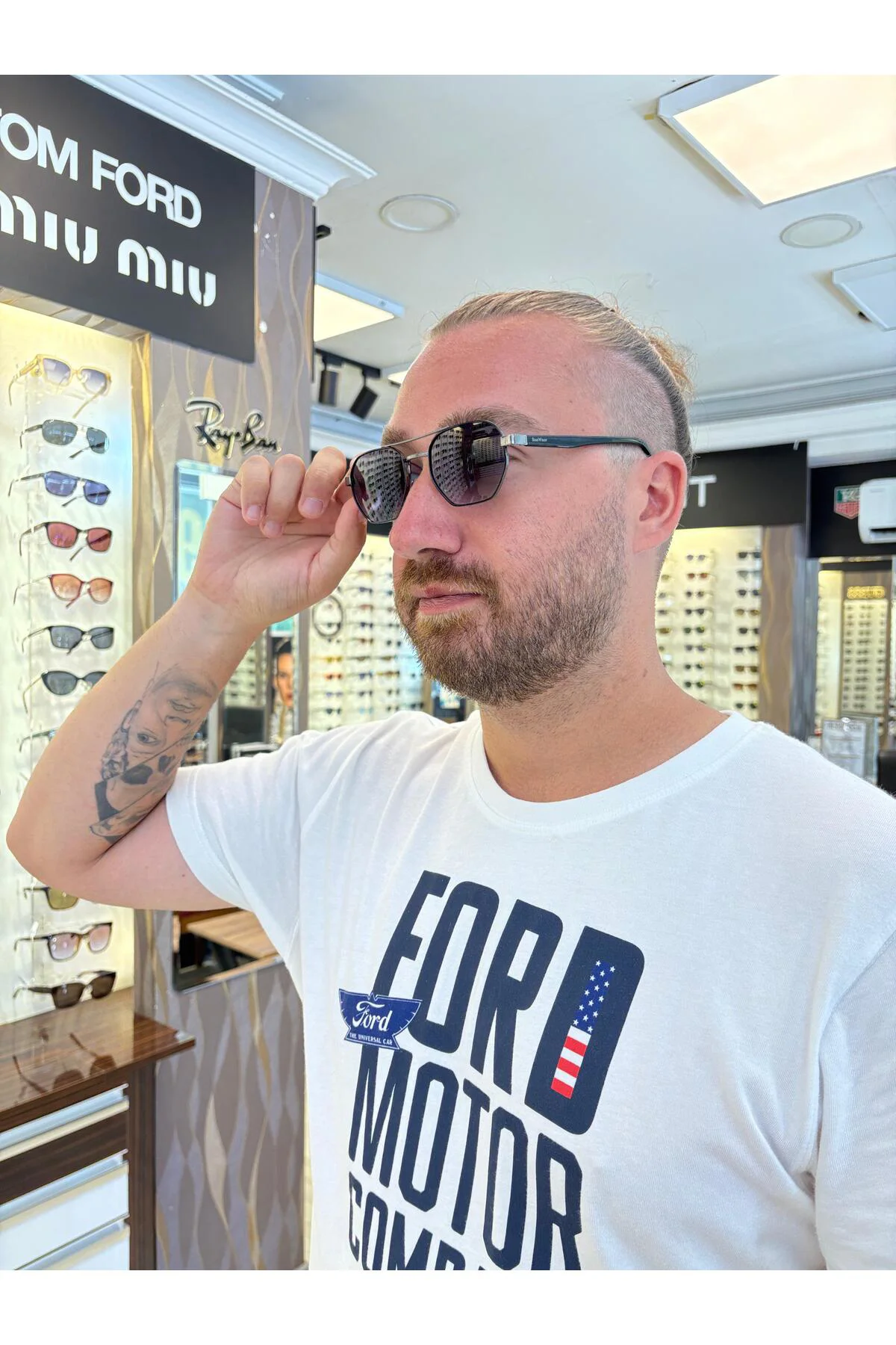 316 C35 49 Erkek Güneş Gözlüğü