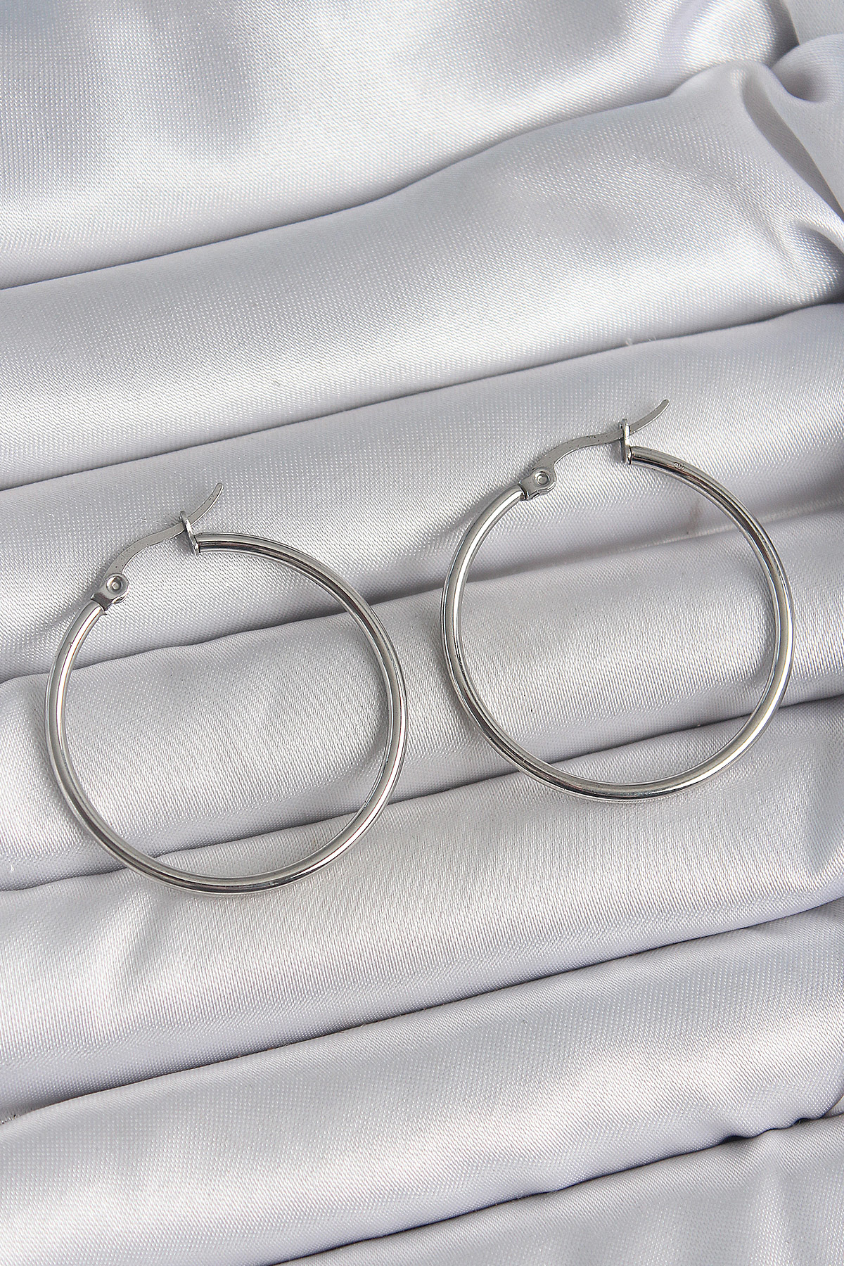 316 Çelik Gümüş Renk 33 mm Halka Model Kadın Küpe