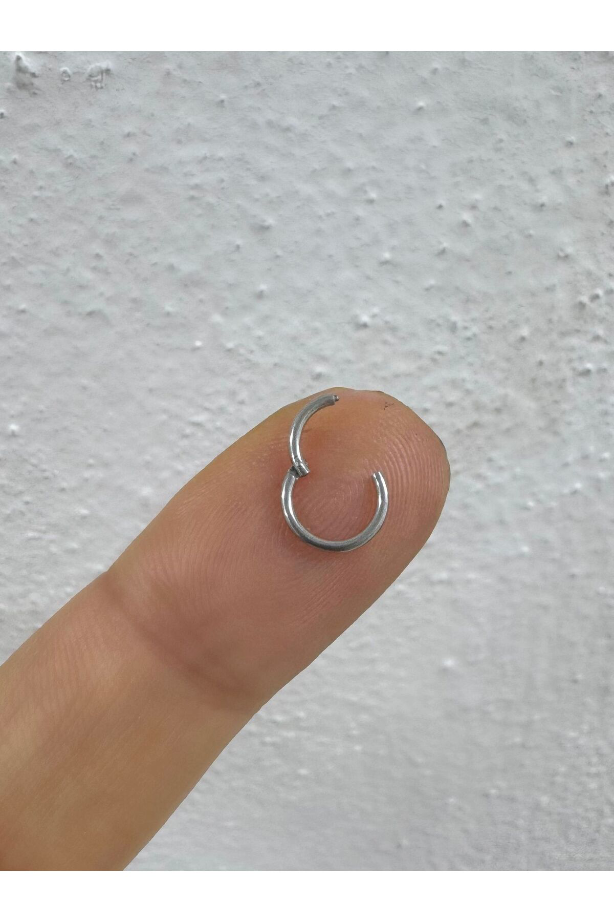 316l  çelik 1 mm kalınlıkta ince düz tragus kıkırdak burun conch 