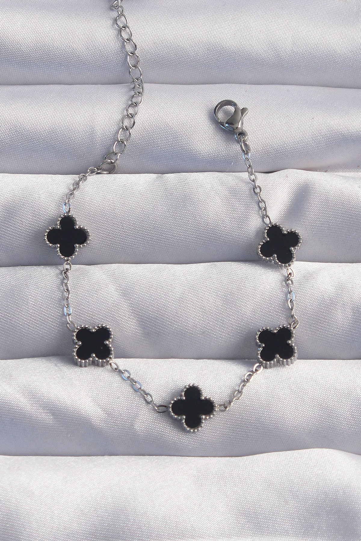 316L Çelik Baby Boy Gümüş Renk Siyah Mineli Yonca Bileklik SL8448