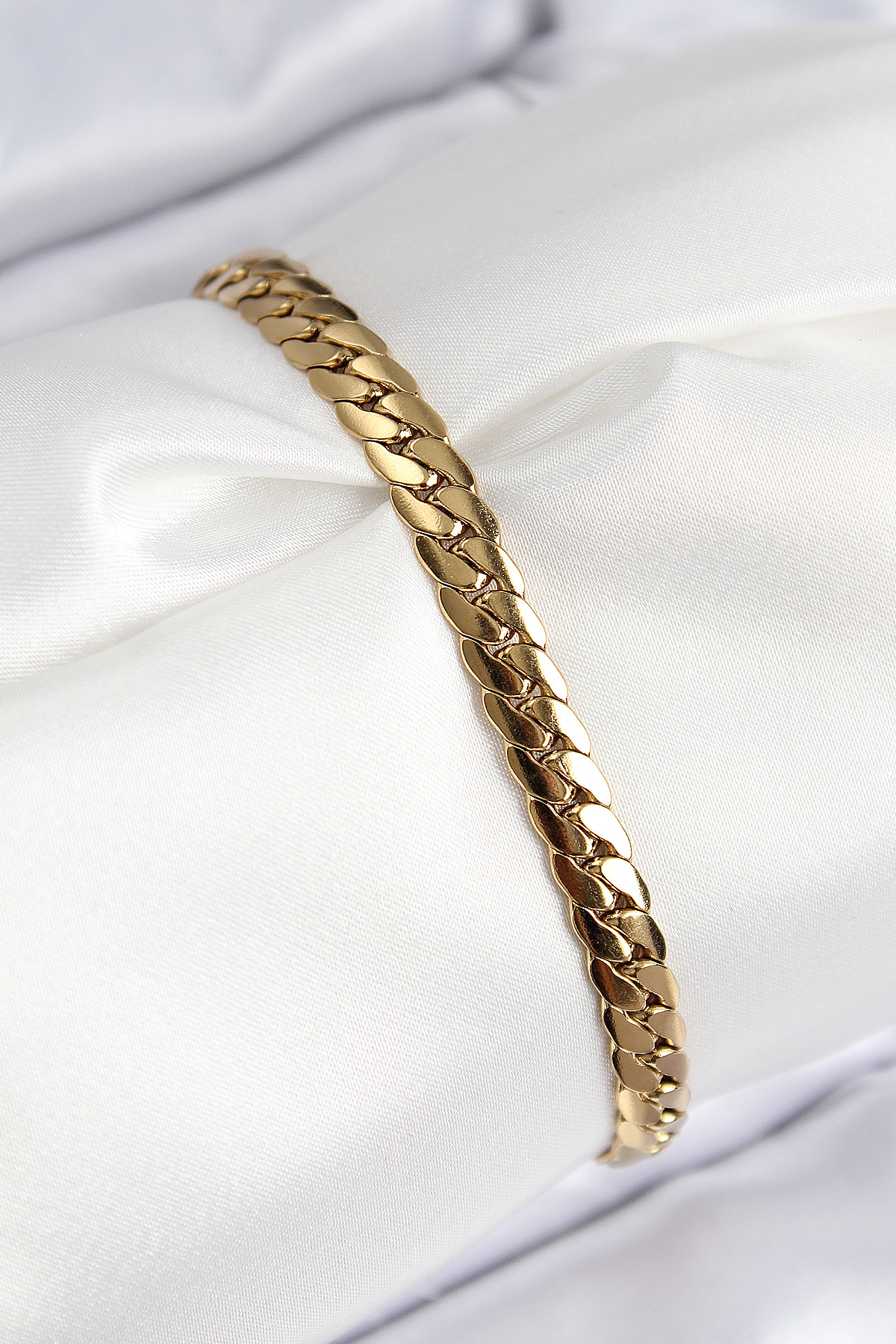 316L Çelik Ezme Zincir Model Gold Renk Kadın Bileklik - TJ-BB7785