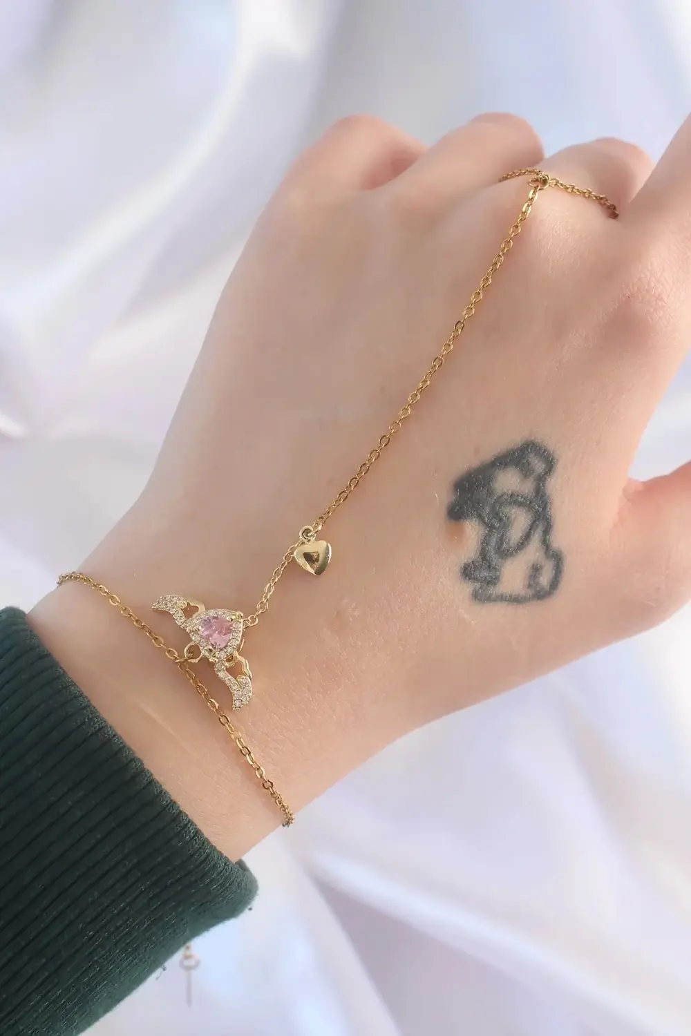 316L Çelik Gold Renk Pembe Zirkon Taşlı Kanatlı Kalp Model Şahmer