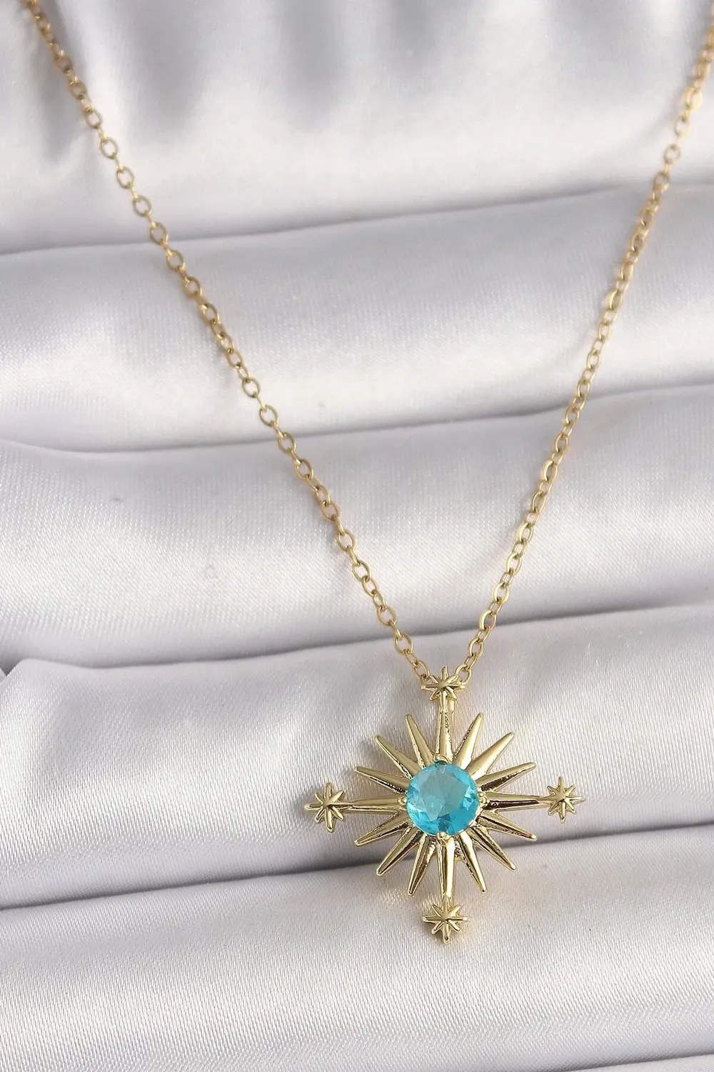 316L Çelik Gold Renk Zincir Mavi Taş Detaylı Kuzey Yıldız Model K
