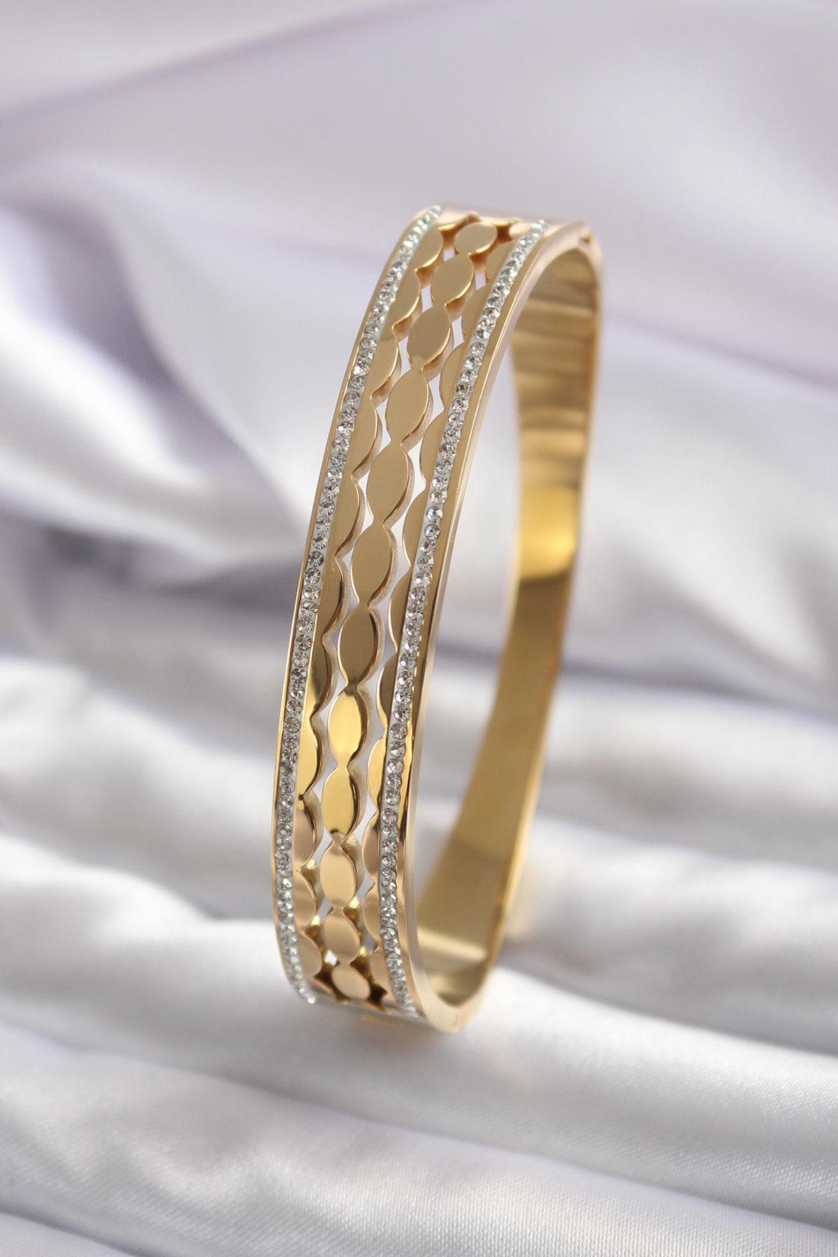 316L Çelik Gold Renk Arpa Model Zirkon Taş Detay Kadın Kelepçe -