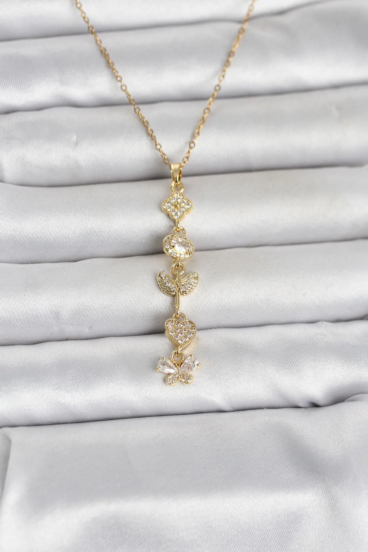 316L Çelik Gold Renk Şans Kolyesi Y Model Zirkon Taşlı Kadın Kolye - TJ-BKO11050