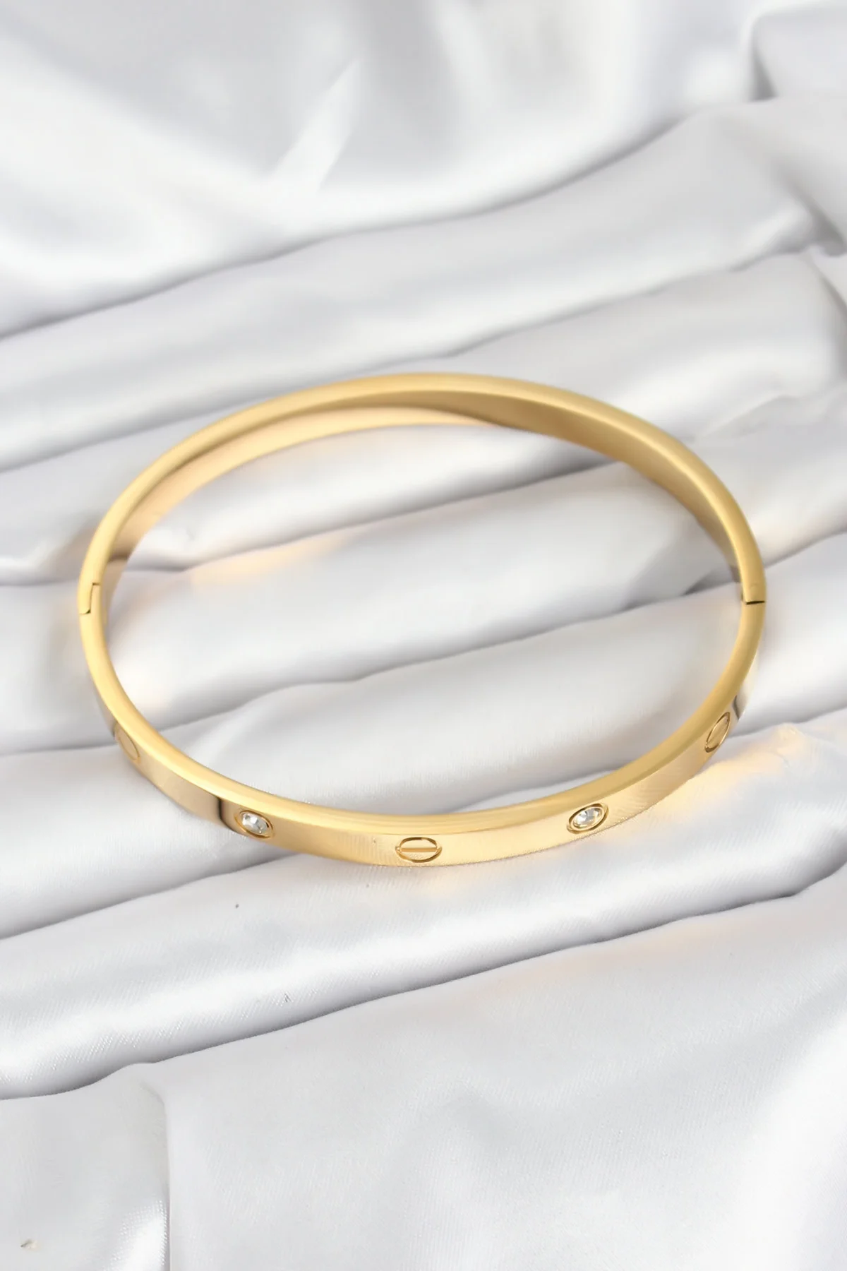 316L Çelik Gold Renk Zirkon Taşlı 65 mm Kadın Kelepçe Bileklik 5886
