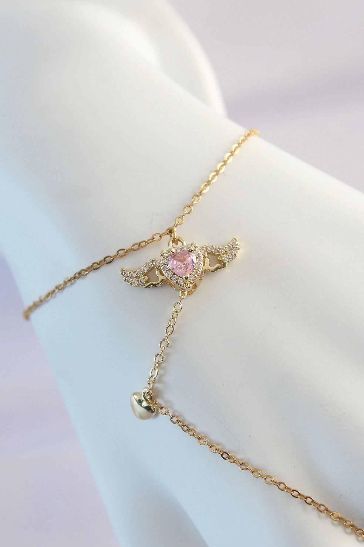 Clariss 316L Çelik Gold Renk Pembe Zirkon Taşli Kanatli Kalp Model Şahmer