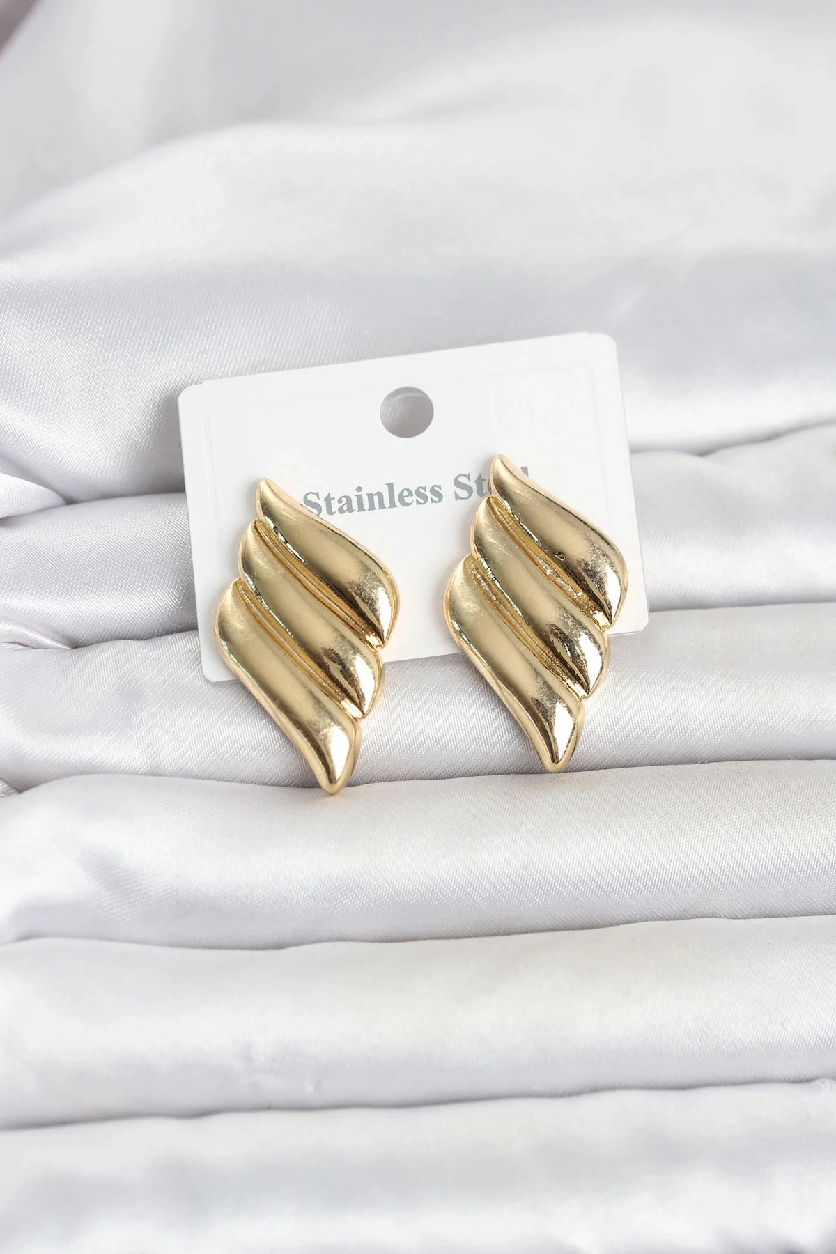 316L Çelik Gold Renk Motif Model Kadın Küpe