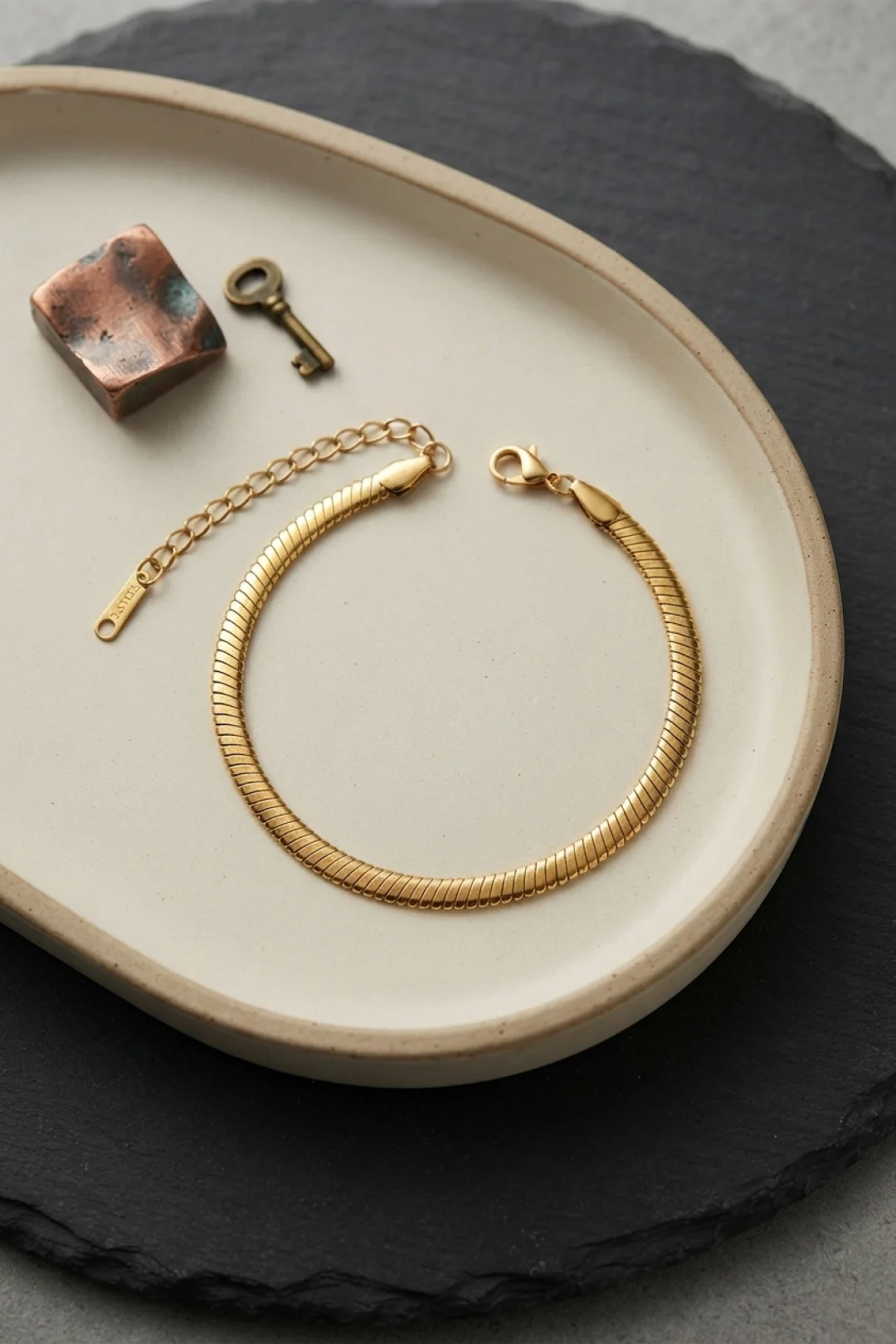316L Çelik Gold Renk Yassı Yılan Zincir Model Erkek Bileklik TJ-EB3838 316L Çelik Gold Renk Yassı Yılan Zincir Model Erkek Bileklik TJ-EB3838