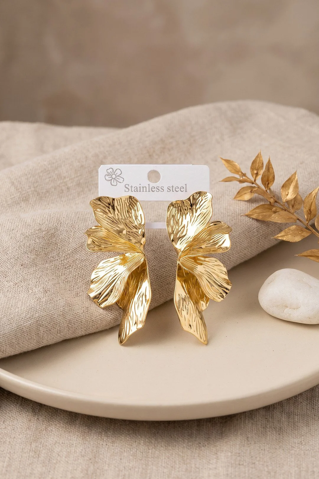 316L Çelik Gold Renk Lotus Yaprak Model Kadın Küpe TJ-BKP12154 Fiyatı, Yorumları ve Özellikleri