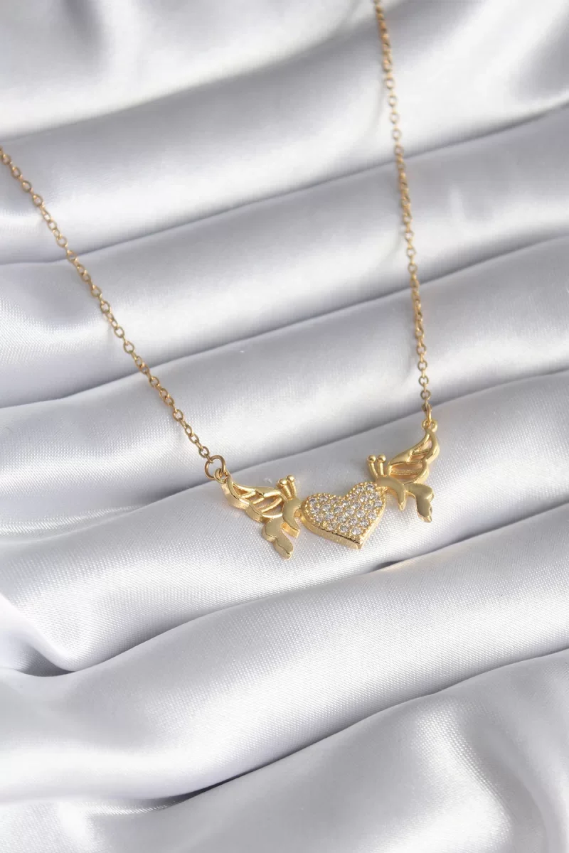 316L Çelik Gold Renk Zirkon Taşlı Kanatlı Kalp Model Kadın Kolye 