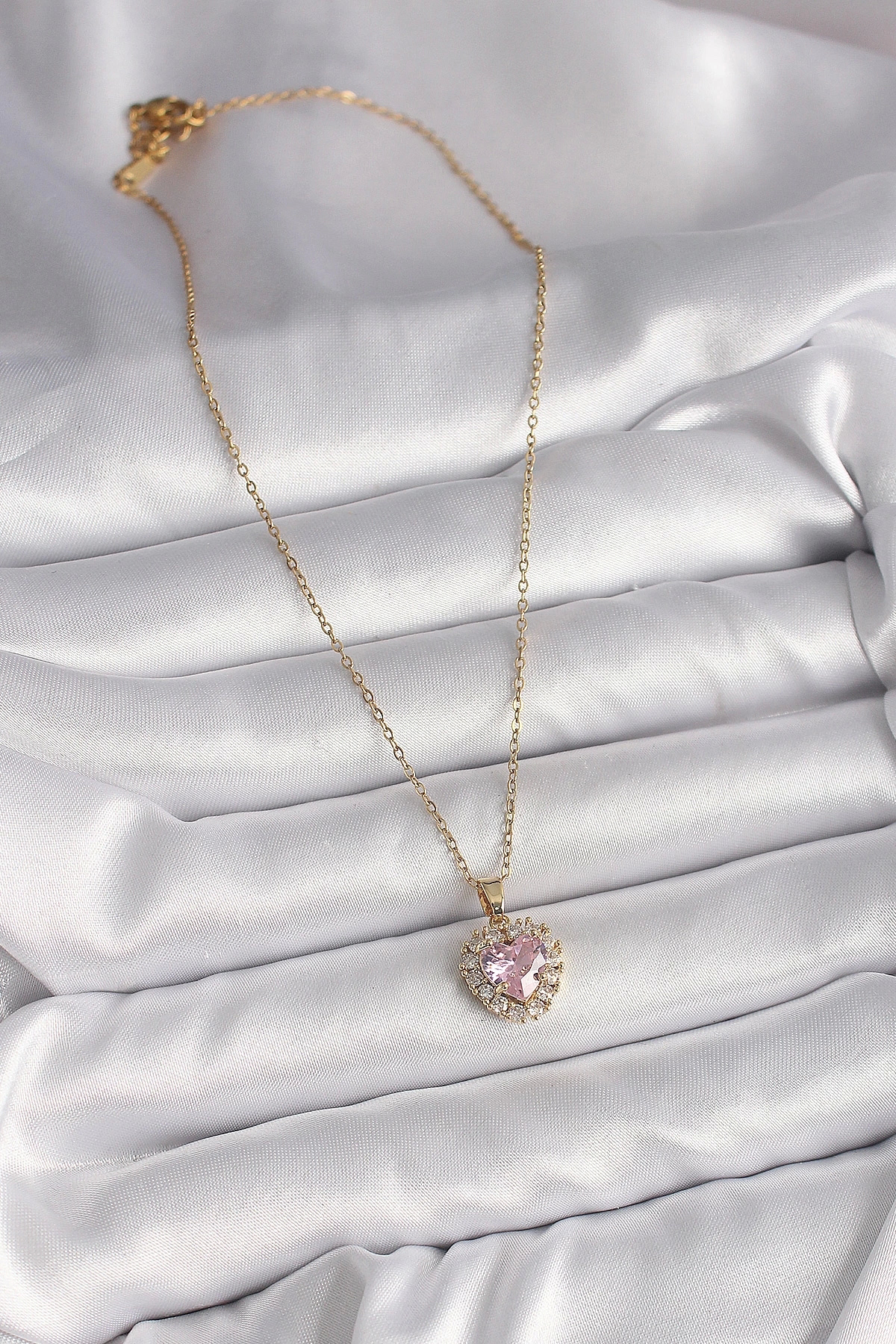 Butik 316L Çelik Gold Renk Zincir Pembe Zirkon Taşlı Kalp Model Kadın K