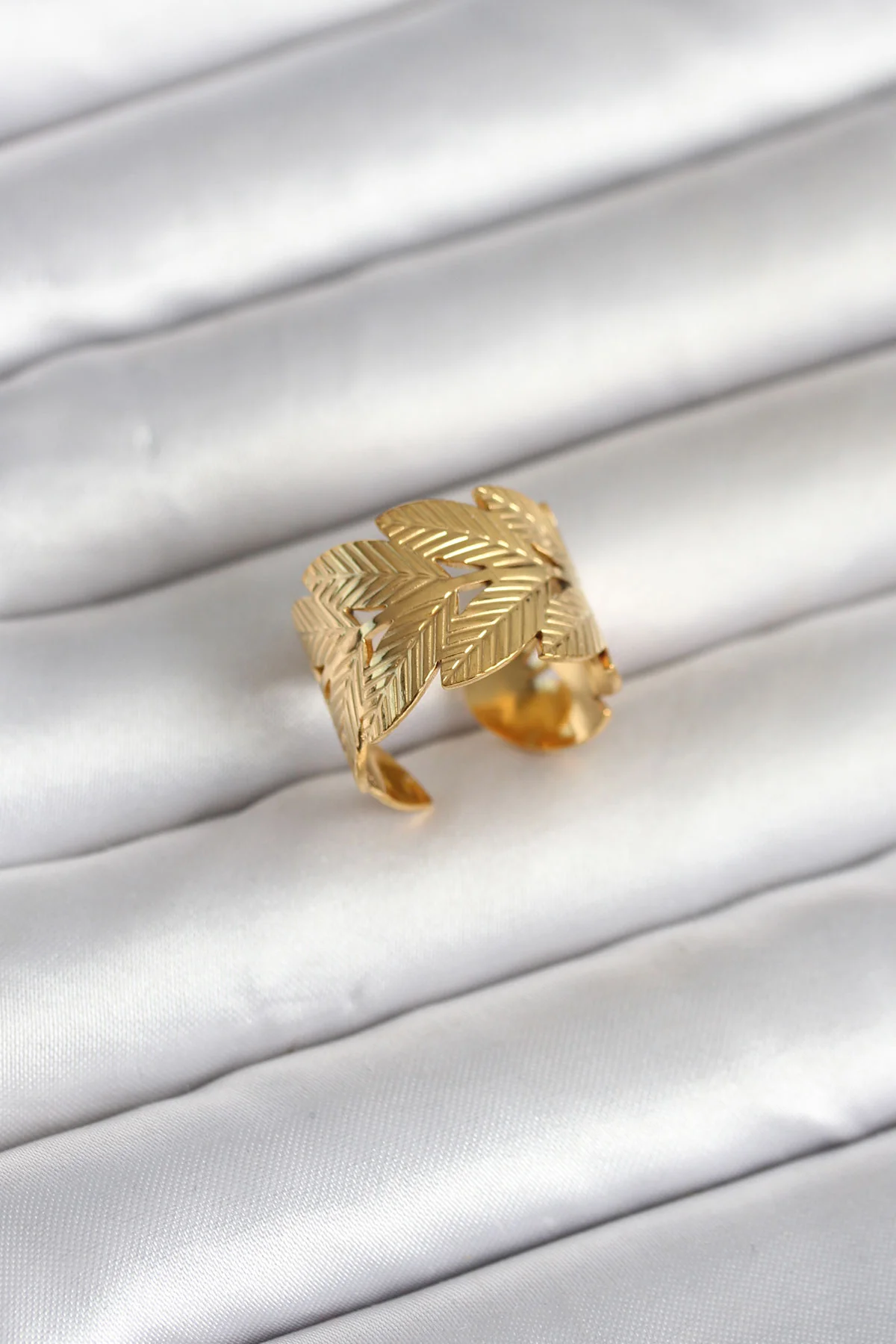 316L Çelik Gold Renk Başak Modeli Kadın Yüzük -1492