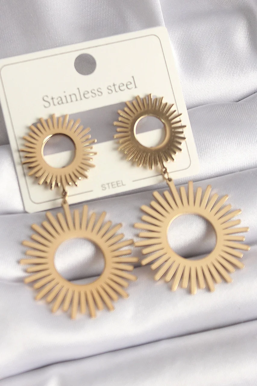 316l Çelik Gold Renk Güneş Model Kadın Küpe Çok Renkli