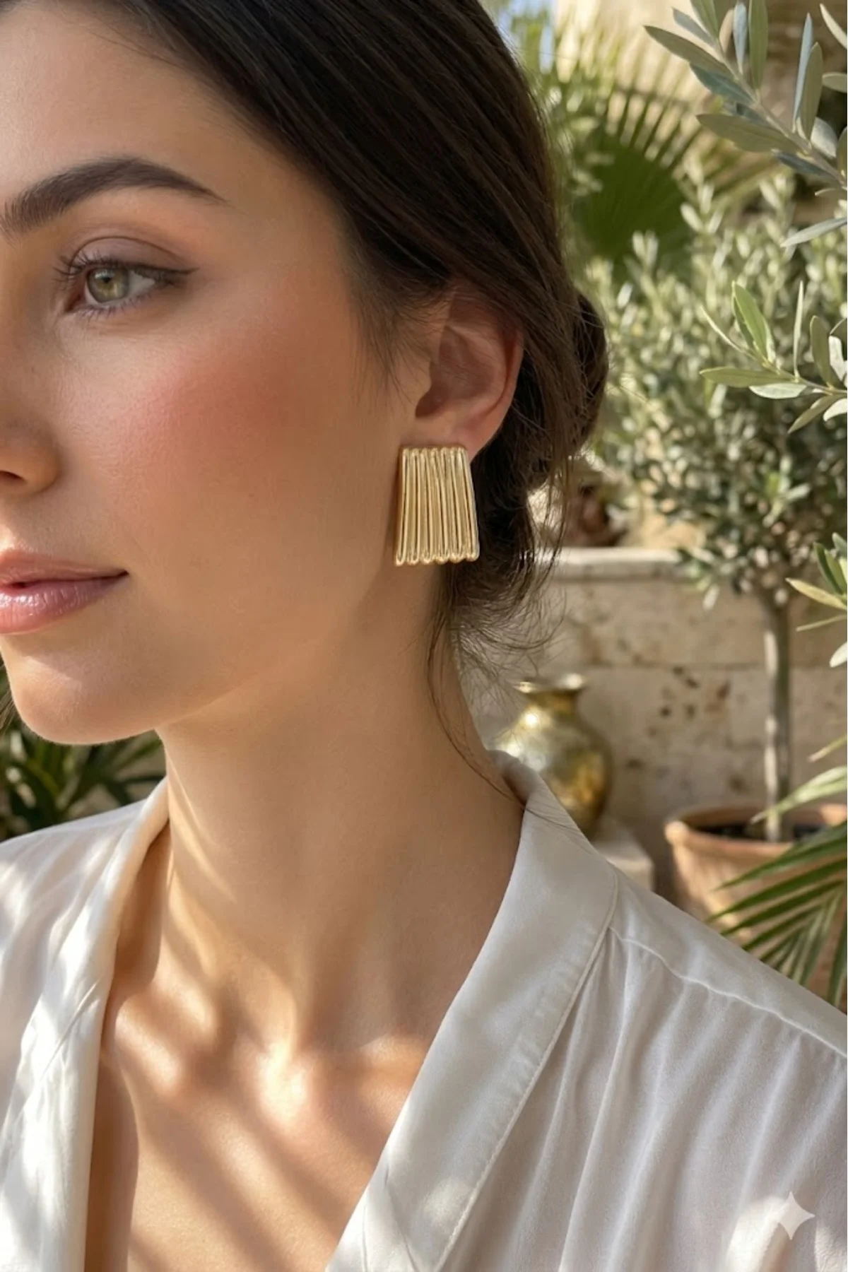 316L Çelik Gold Renk Çizgili Plaka Model Kadın Küpe 316L Çelik Gold Renk Çizgili Plaka Model Kadın Küpe